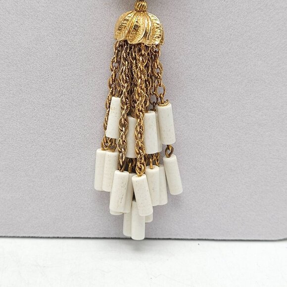 Vintage Gold White Acrylic Multi-Strand Necklace With Tassel Pendant - Picture 4 of 7